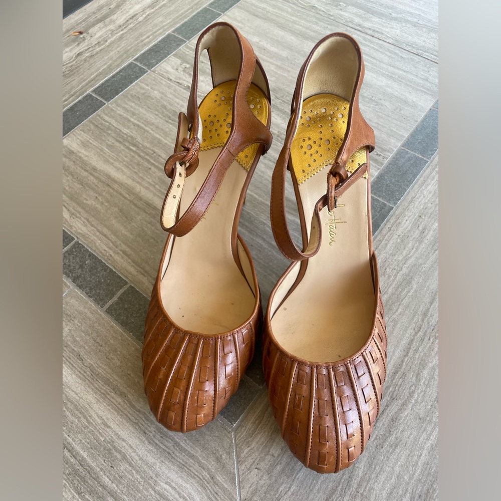 Cole Haan NikeAir Strappy Leather heels